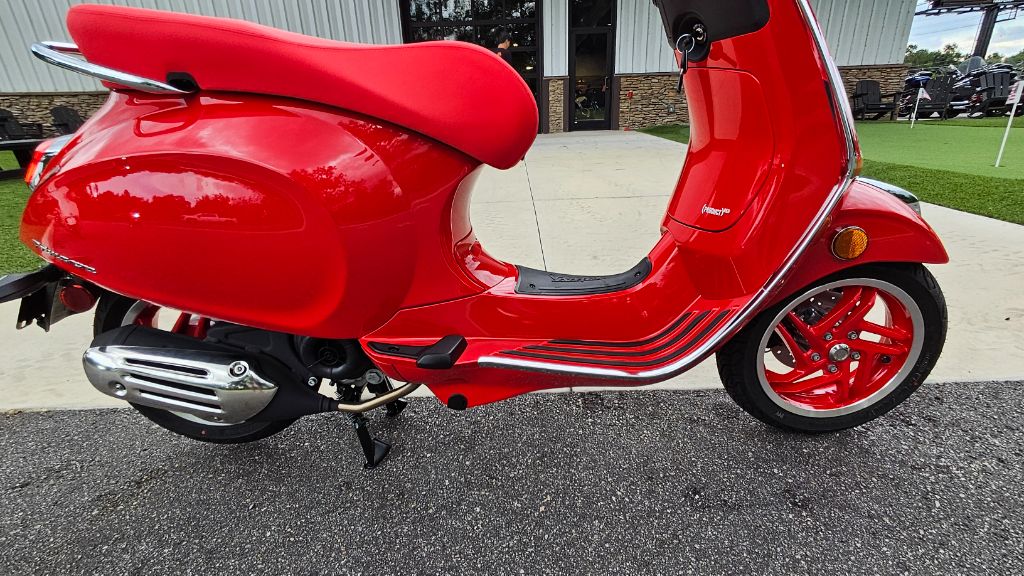 2027 Vespa Primavera / Sprint 50 - $4,499