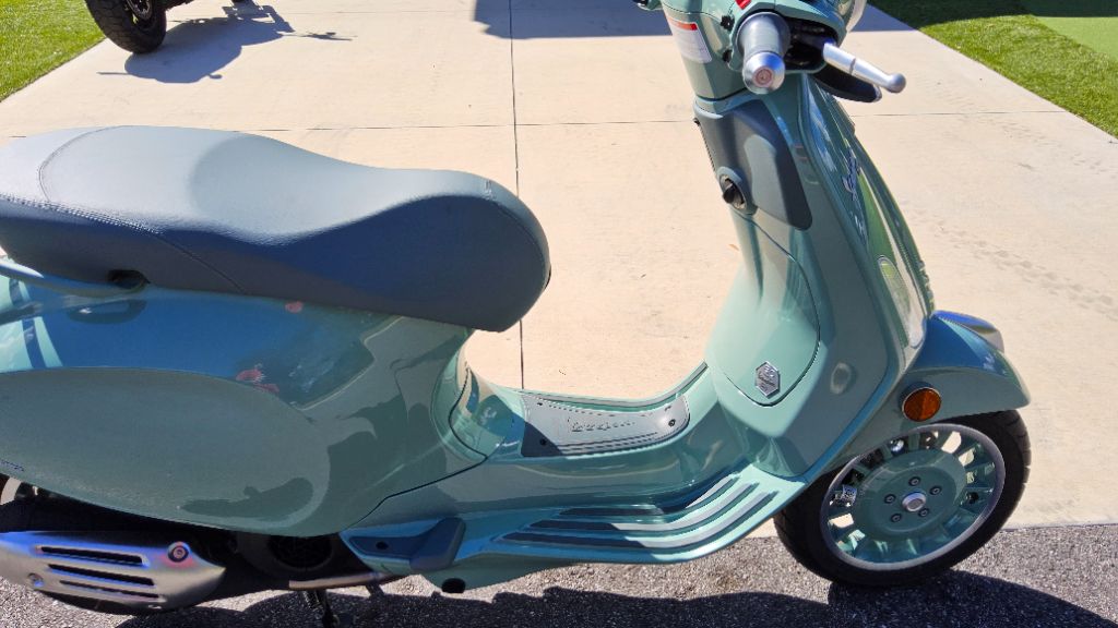 2027 Vespa Primavera / Sprint 150 - $6,149