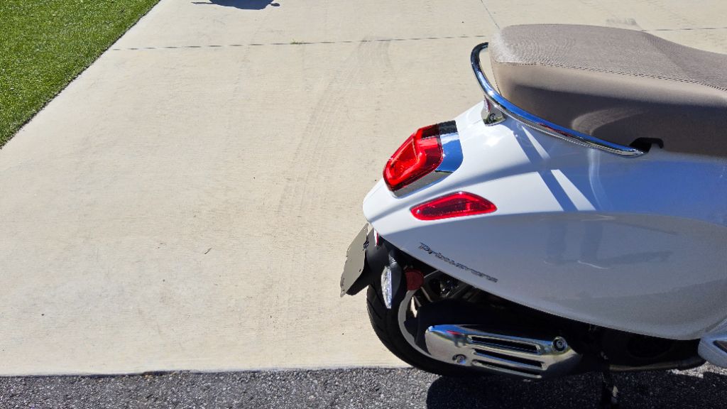 2027 Vespa Primavera / Sprint 150 - $5,949