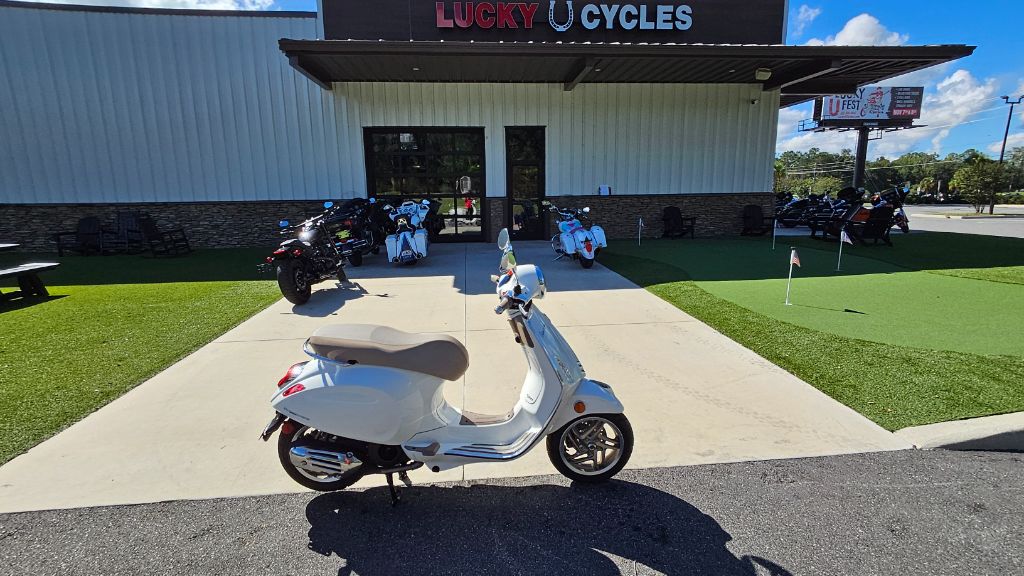 2027 Vespa Primavera / Sprint 150 - $5,949