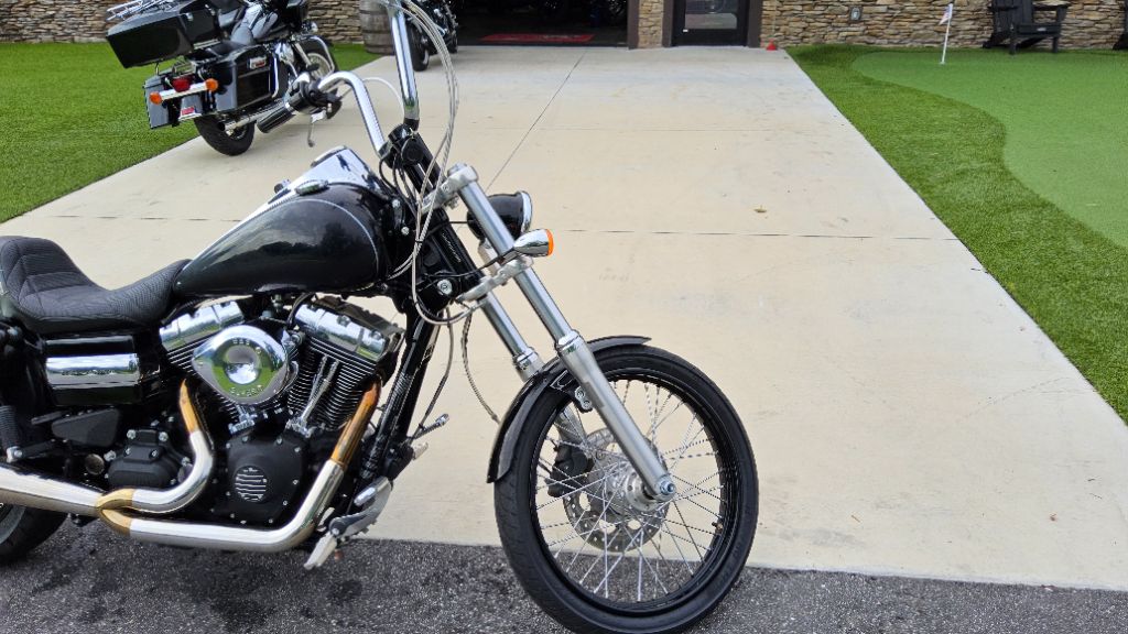 2016 Harley-davidson Wide Glide - $9,995