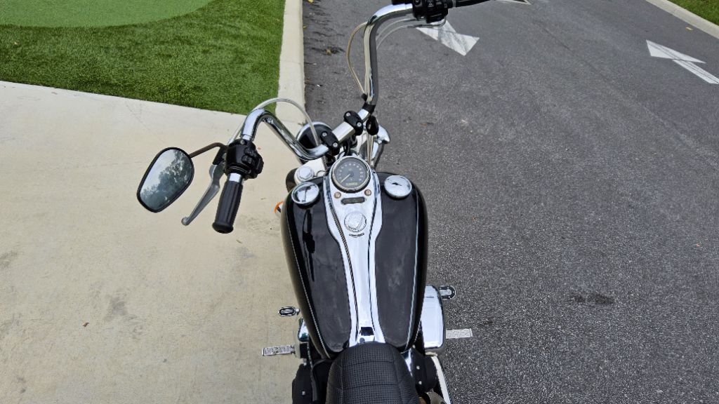 2016 Harley-davidson Wide Glide - $9,995