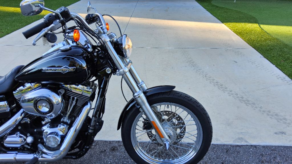 2011 Harley-davidson Dyna Super Glide Custom - $7,900