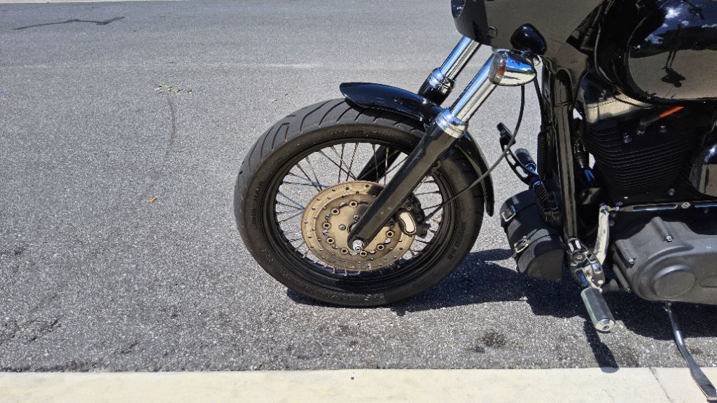 2009 Harley-davidson Dyna Street Bob - $6,500