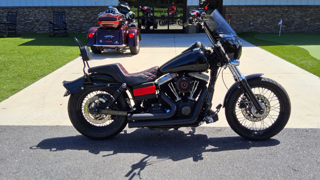 2009 Harley-davidson Dyna Street Bob - $6,500