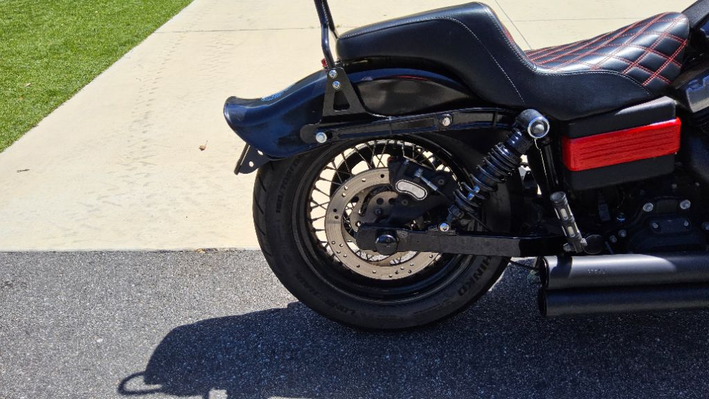 2009 Harley-davidson Dyna Street Bob - $6,500