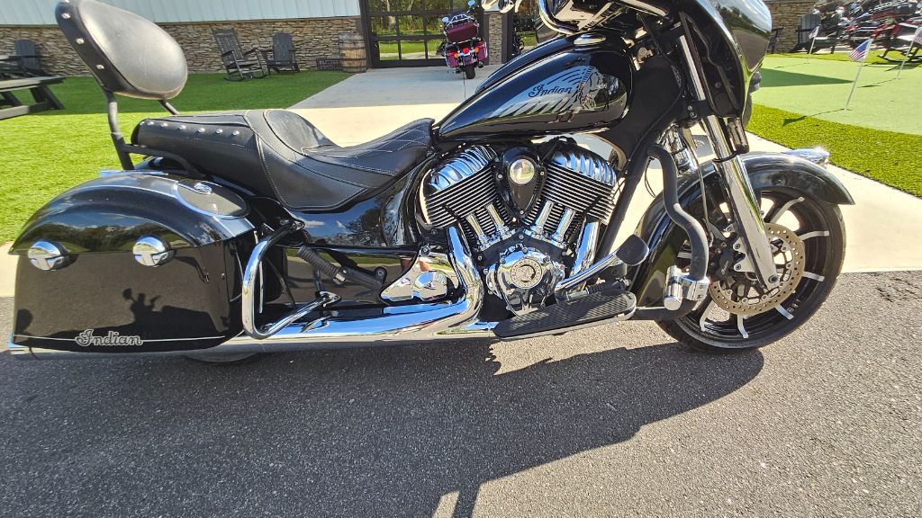 2017 Indian Roadmaster - $11,995