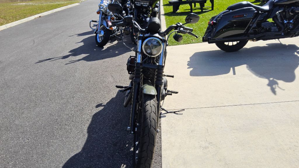 2021 Harley-davidson Iron 883 - $6,900