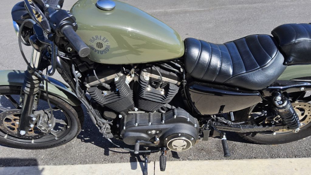 2021 Harley-davidson Iron 883 - $6,900