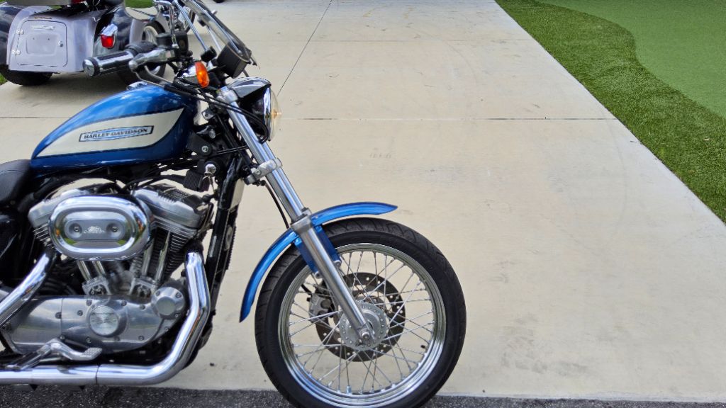 2005 Harley-davidson Sportster 883 - $2,995