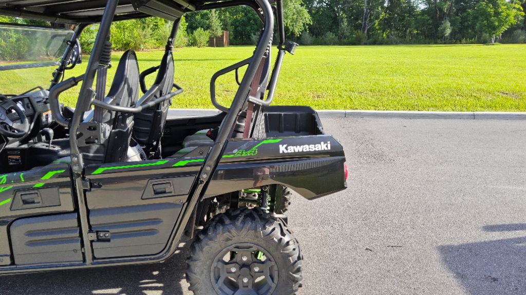 2021 Kawasaki Teryx4 LE - $11,999
