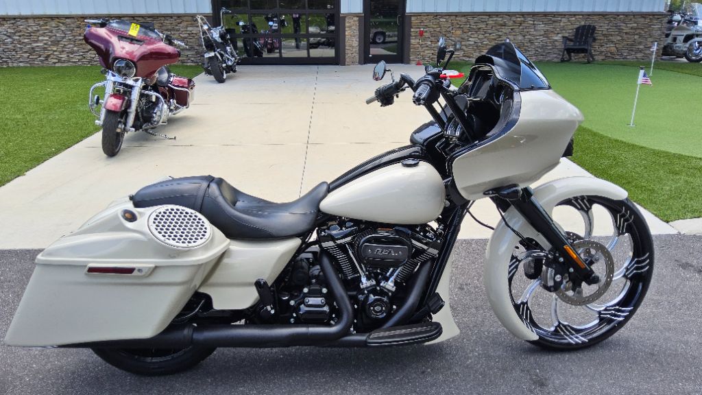 2022 Harley-davidson Road Glide Special - $24,995