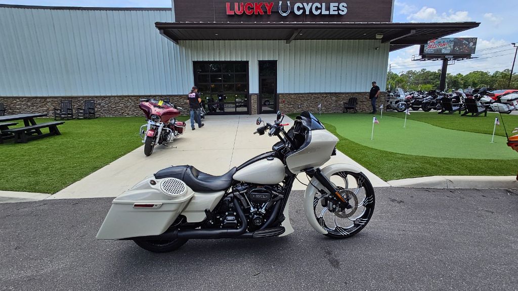 2022 Harley-davidson Road Glide Special - $24,995
