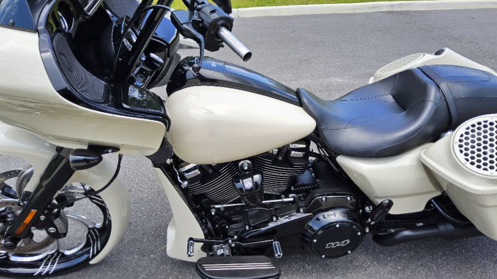 2022 Harley-davidson Road Glide Special - $24,995