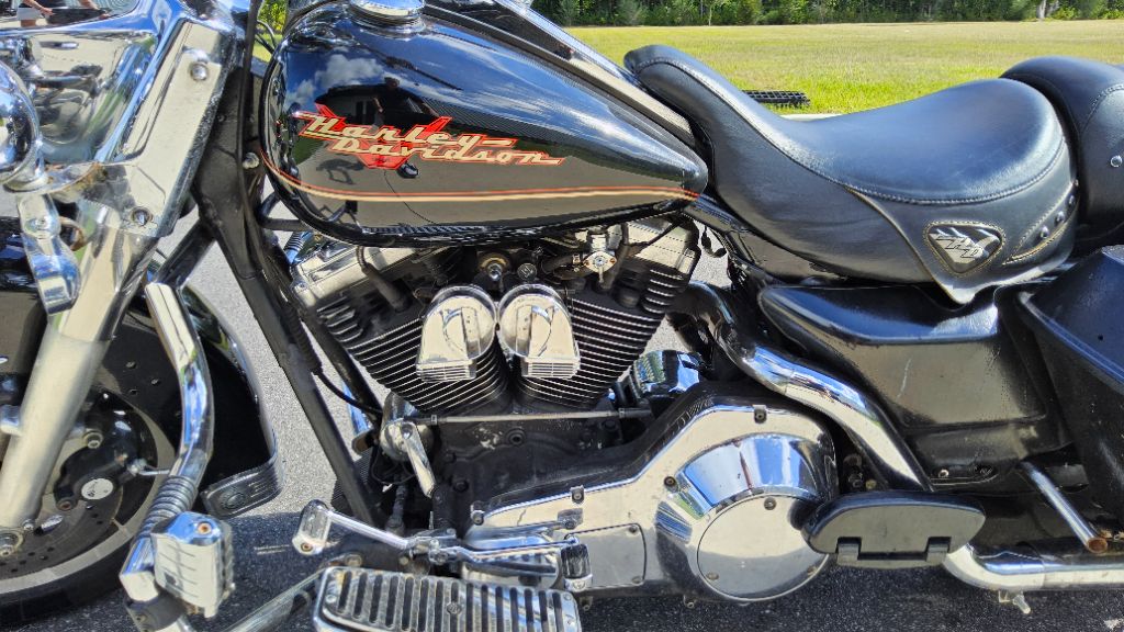 1995 Harley-davidson Road King - $3,995