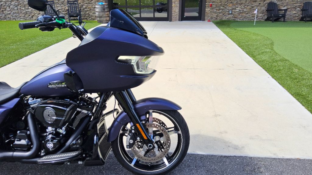 2025 Harley Davidson Road Glide Fltrx - $25,900