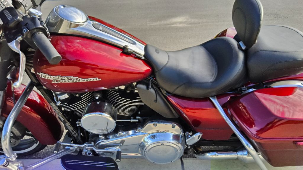2017 Harley Davidson  Street Glide  - $12,995