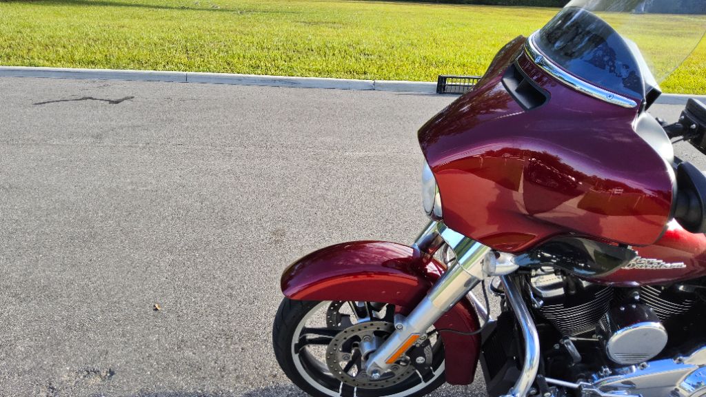 2017 Harley Davidson  Street Glide  - $12,995