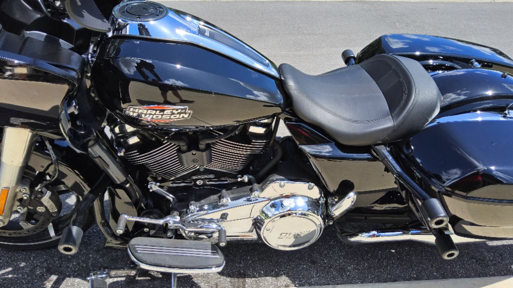 2026 Harley-davidson Road Glide - $25,900