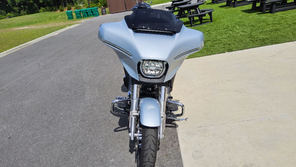 2025 Harley Davidson Street Glide - $23,995