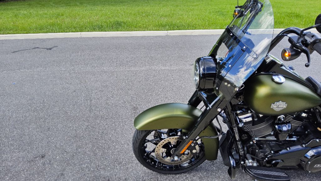 2022 Harley-davidson Road King Special - $15,995