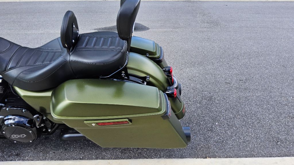 2022 Harley-davidson Road King Special - $15,995