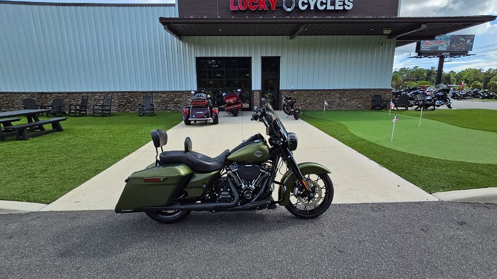 2022 Harley-davidson Road King Special - $15,995