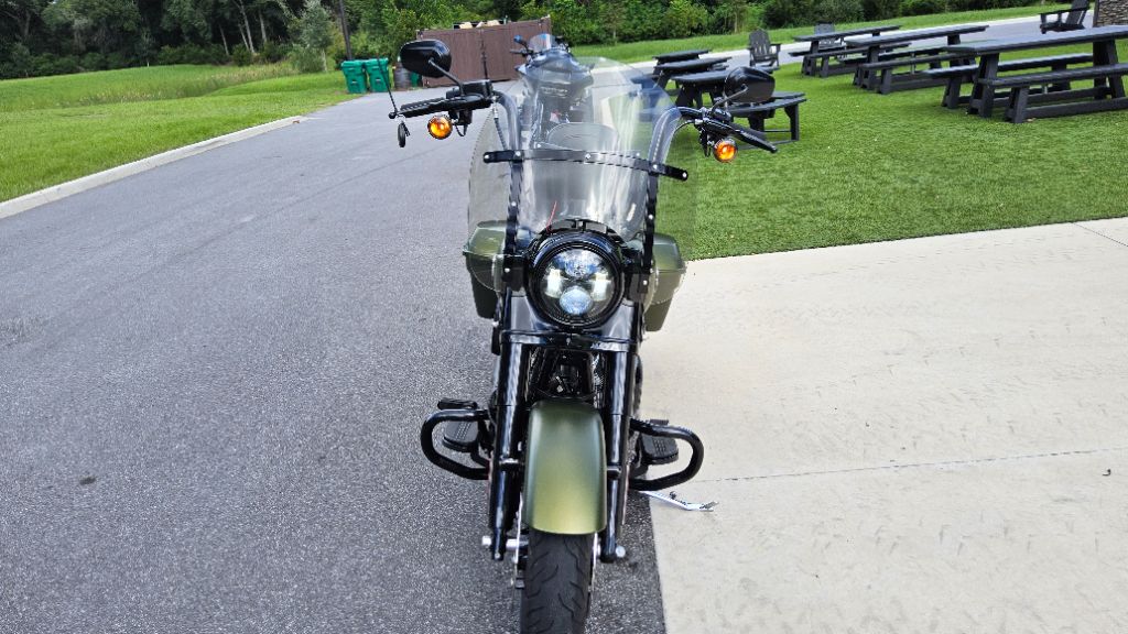 2022 Harley-davidson Road King Special - $15,995