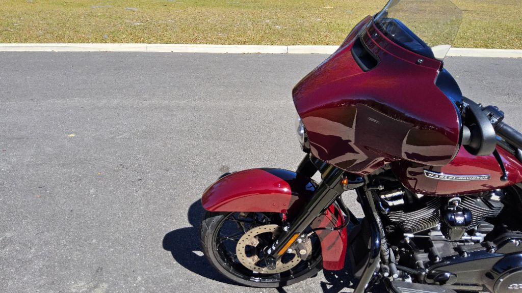2020 Harley-Davidson FLHXS Street Glide Special - $18,900