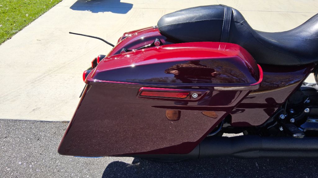 2020 Harley-Davidson FLHXS Street Glide Special - $18,900
