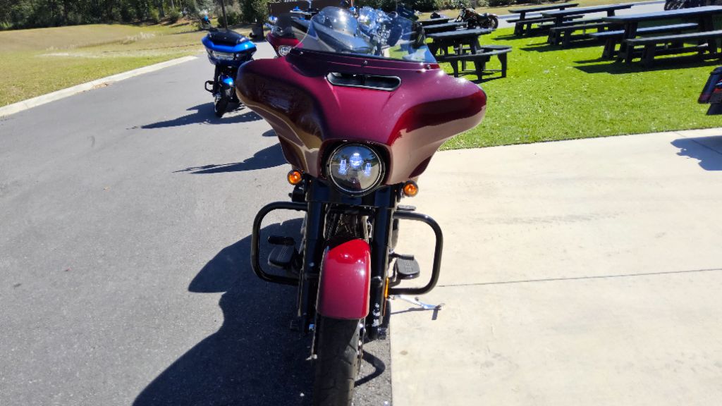 2020 Harley-Davidson FLHXS Street Glide Special - $18,900