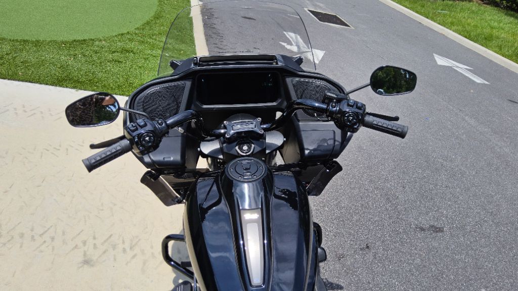 2024 Harley-davidson Road Glide - $23,900