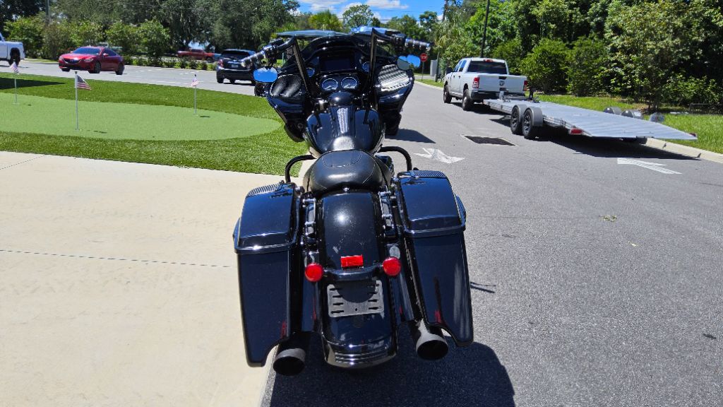 2019 Harley-davidson Road Glide Special - $16,500