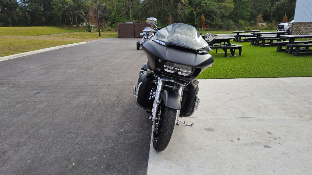 2018 Harley-Davidson Road Glide  photo