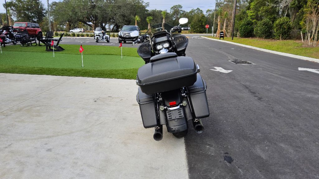 2018 Harley-Davidson Road Glide  photo