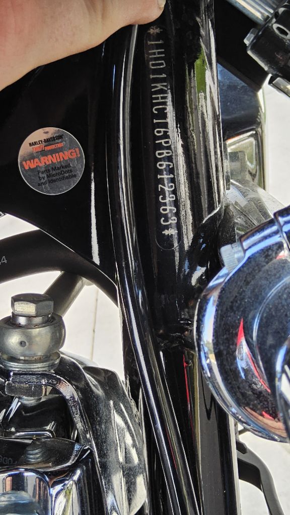 2023 Harley-Davidson Road Glide  photo