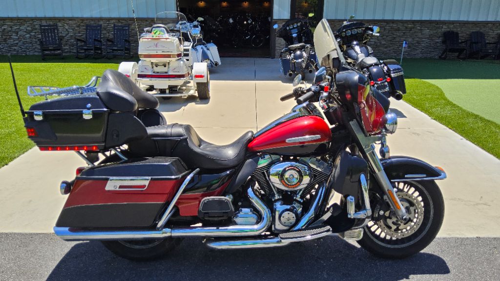 2012 Harley Davidson Limited  - $8,995