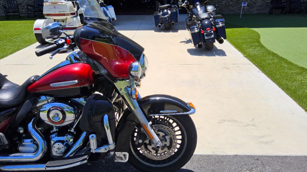 2012 Harley Davidson Limited  - $8,995
