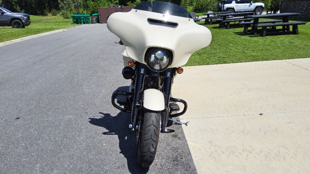 2023 Harley-davidson Street Glide St - $20,995