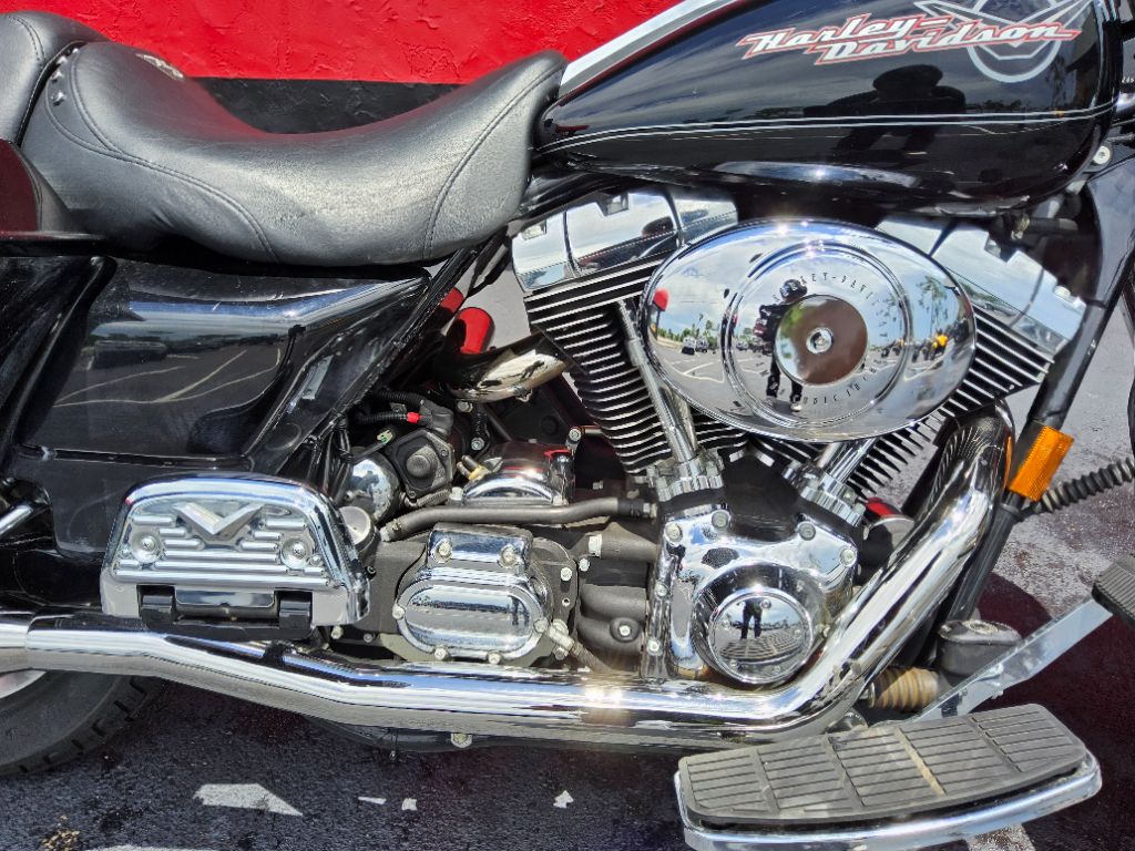 2005 Harley-davidson Road King - $6,500