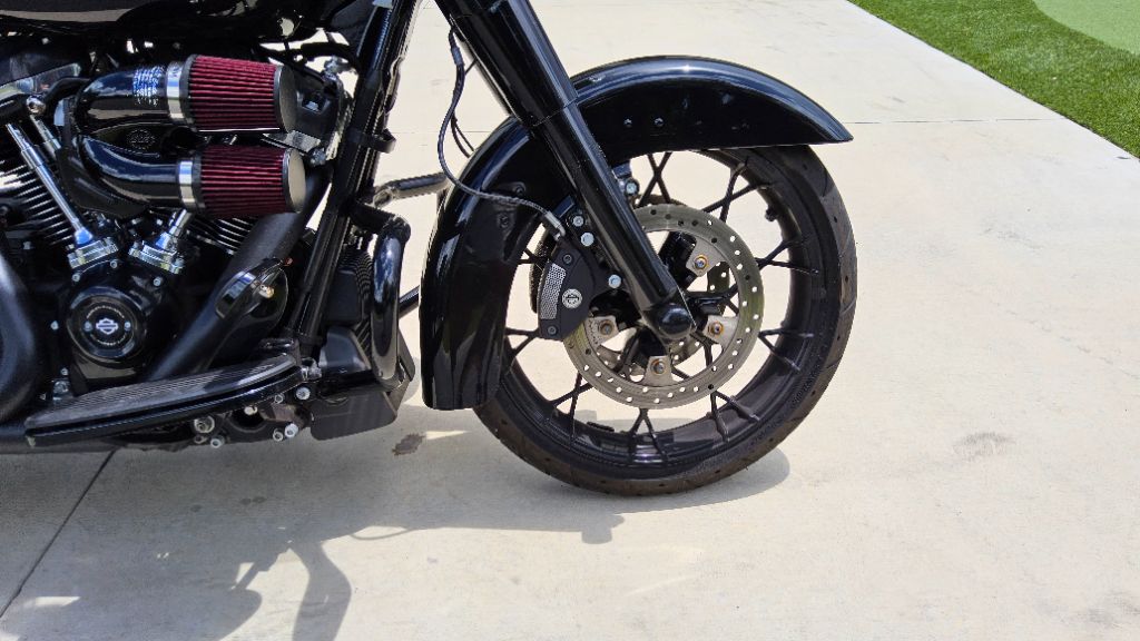 2024 Harley Davidson Roadking S Flhrxs - $20,900