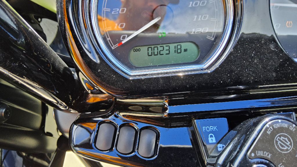 2023 Harley-davidson Road Glide Special - $22,500