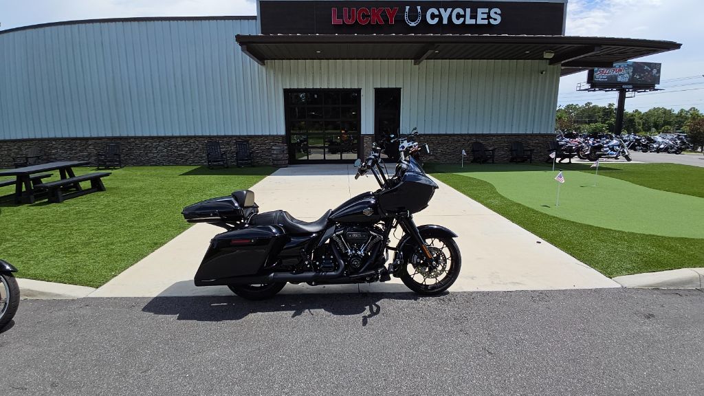 2023 Harley-davidson Road Glide Special - $22,500