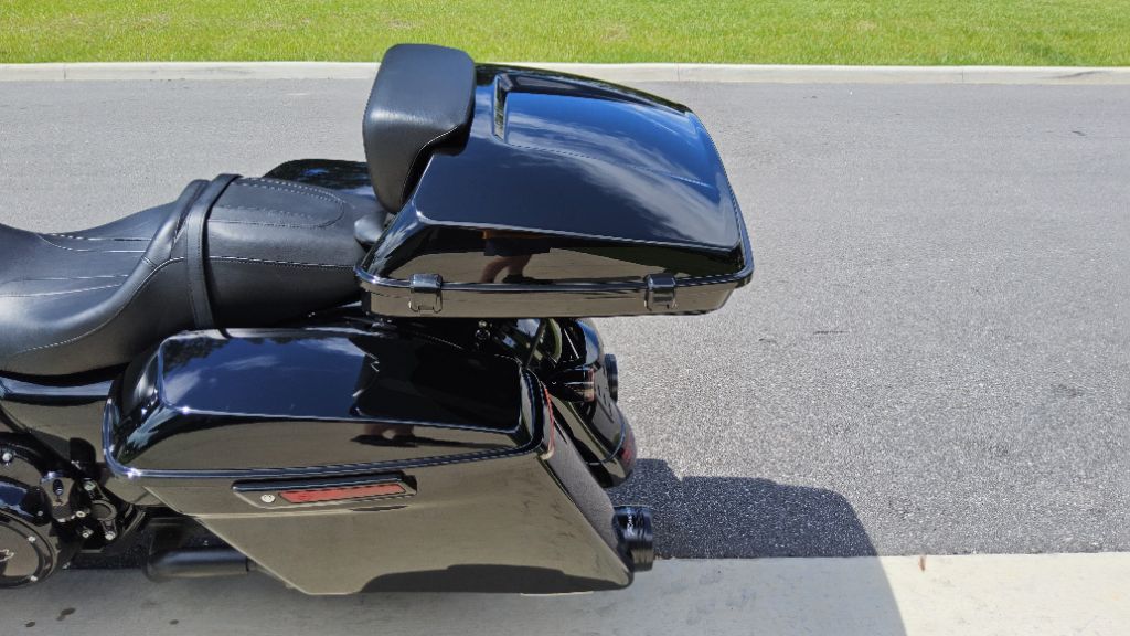 2023 Harley-davidson Road Glide Special - $22,500