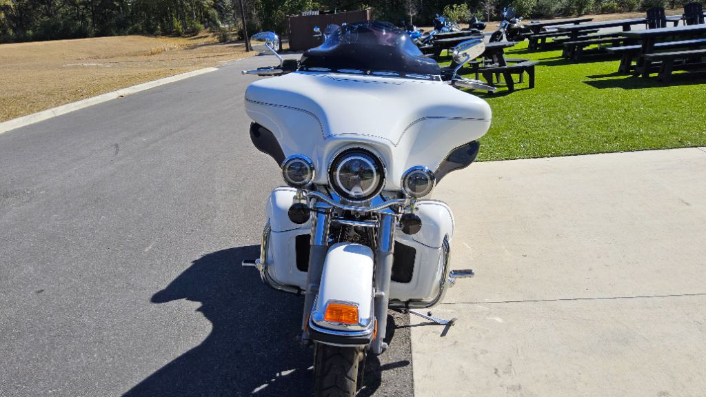 2012 Harley-Davidson FLHR Road King - $9,900