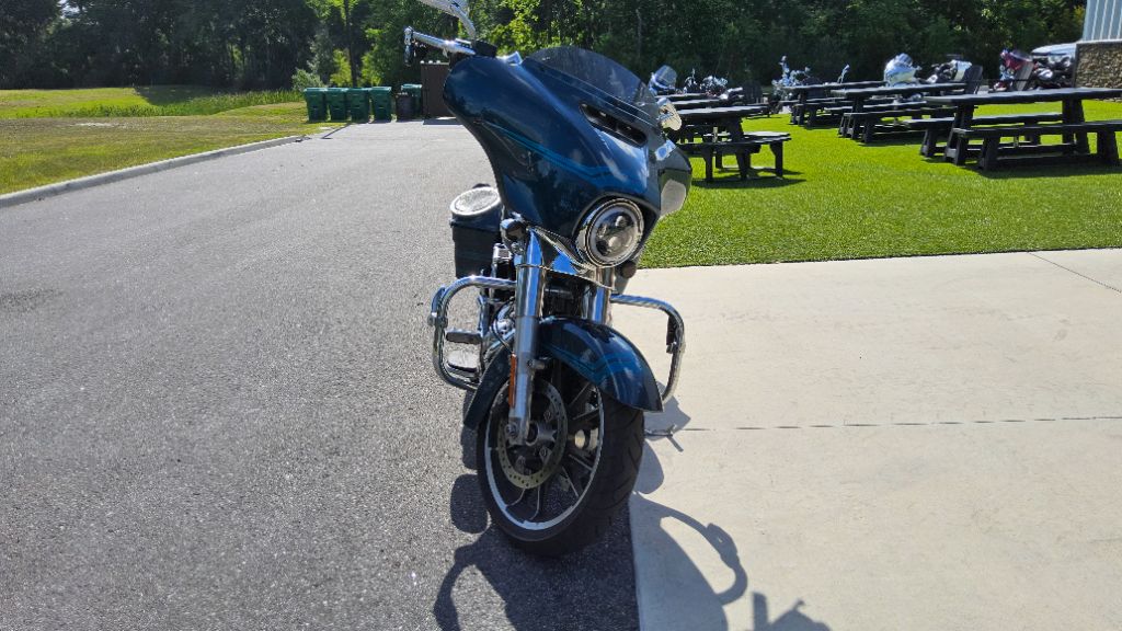 2020 Harley Davidson Streetglide Flhx - $15,995