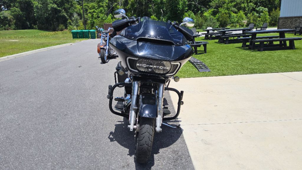 2017 Harley Davidson Road Glide S Fltrxs - $14,500