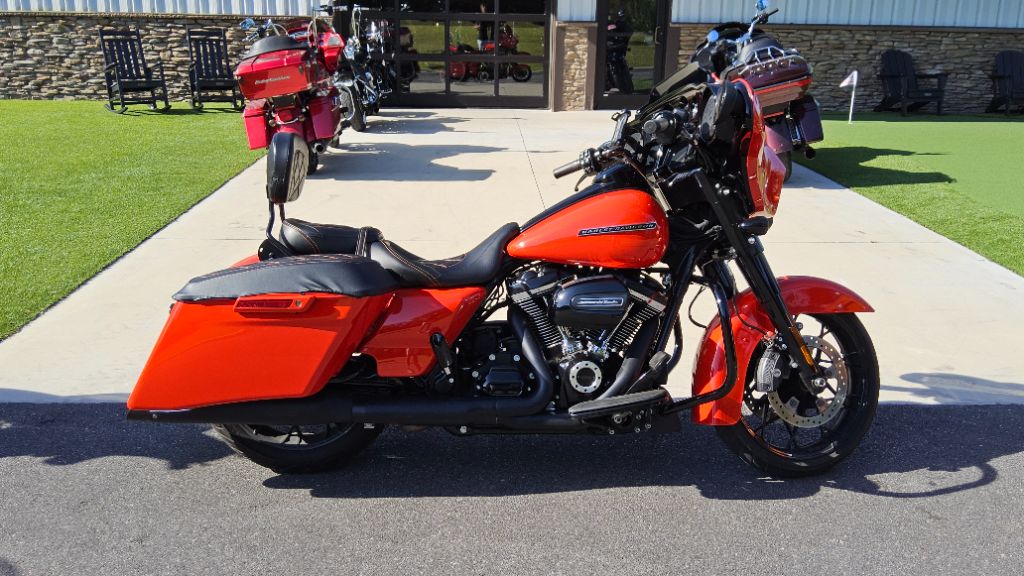 2020 Harley Davidson Street Glide S  - $18,995