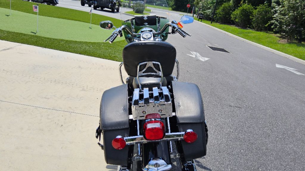 2005 Harley-davidson Road King Classic - $7,500