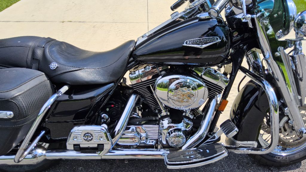 2005 Harley-davidson Road King Classic - $7,500